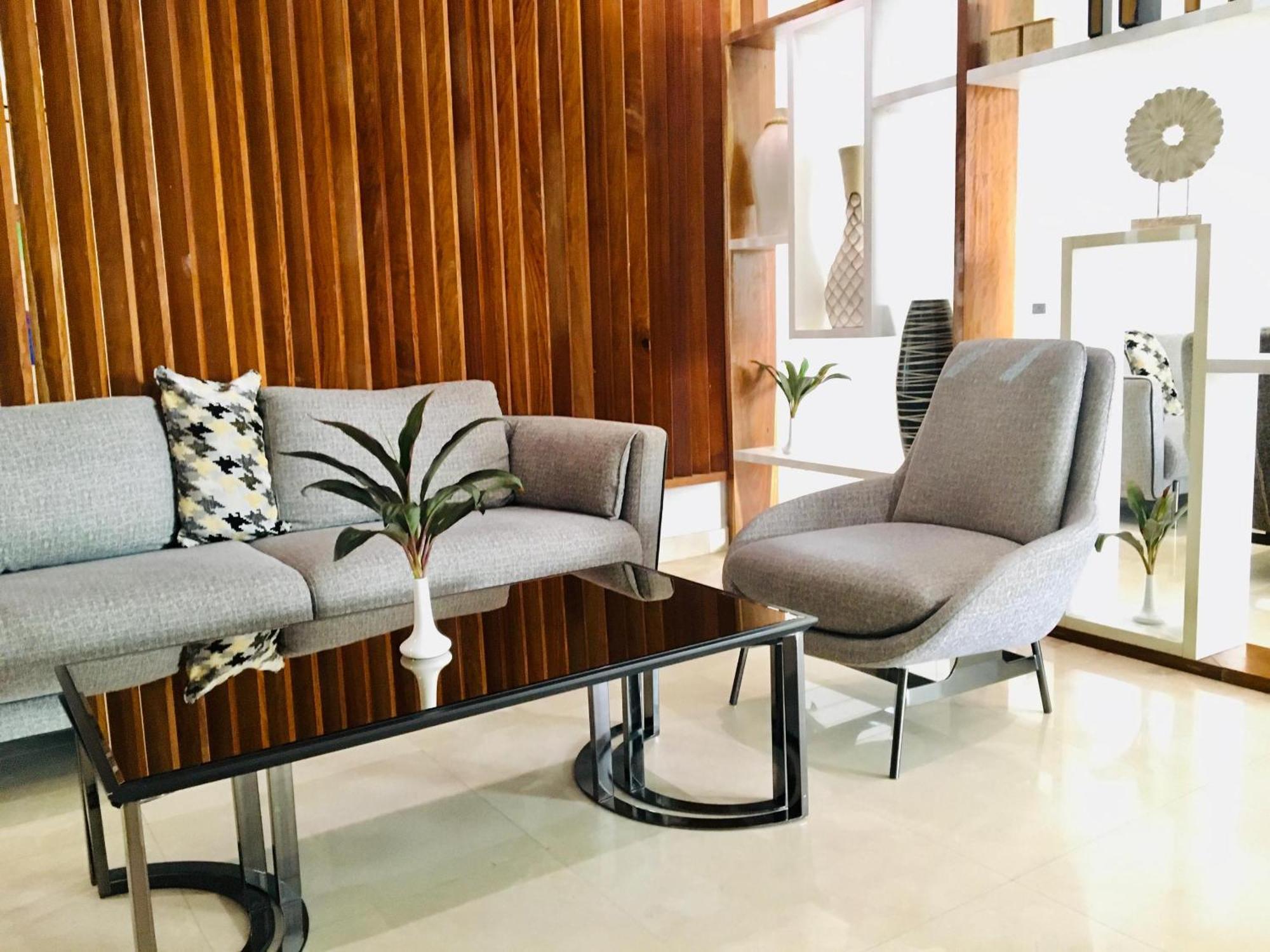 Summerset Continental Hotel Maitama By T E L E Hospitality Абуджа Екстериор снимка